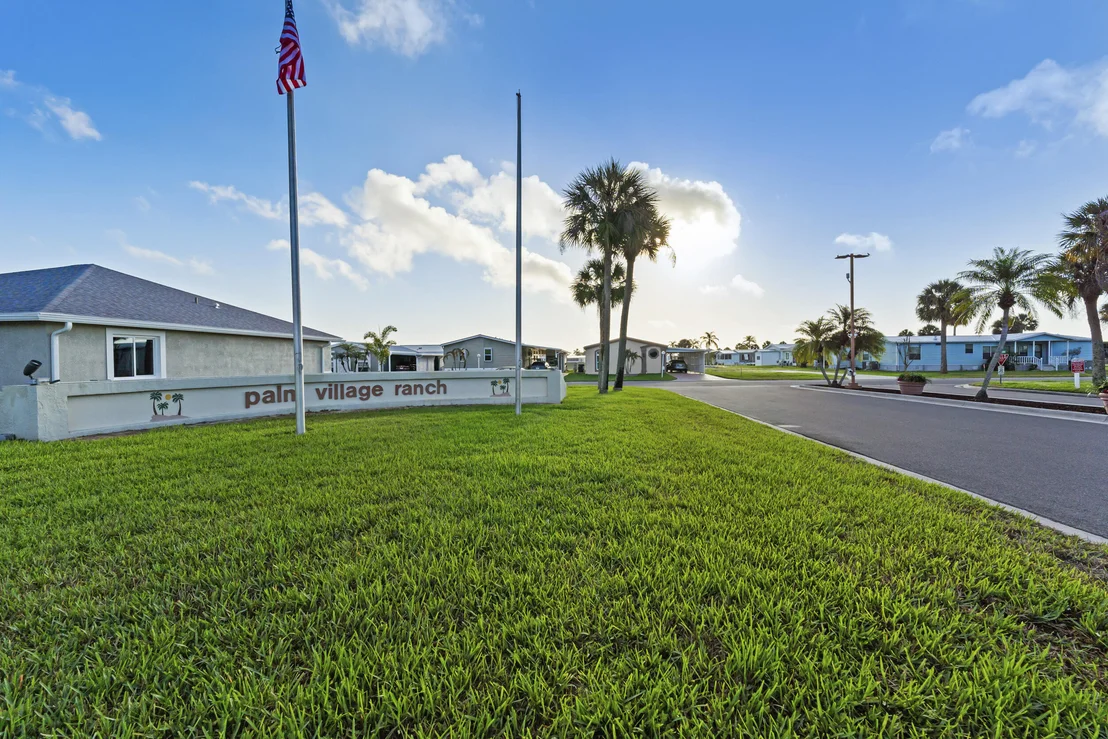 Photo of 4335 SW 15th Way