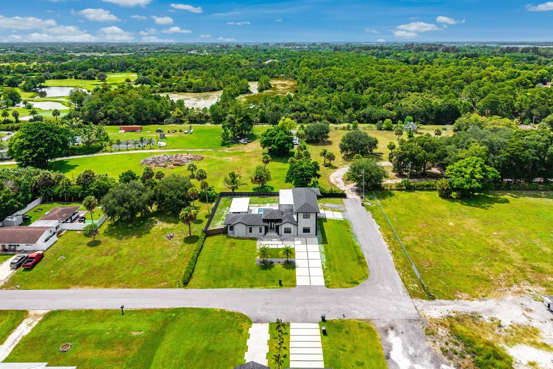 Photo of 641 Marshall Road