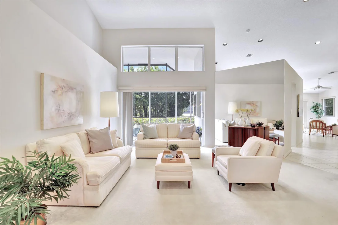 Photo of 804 Heron Road