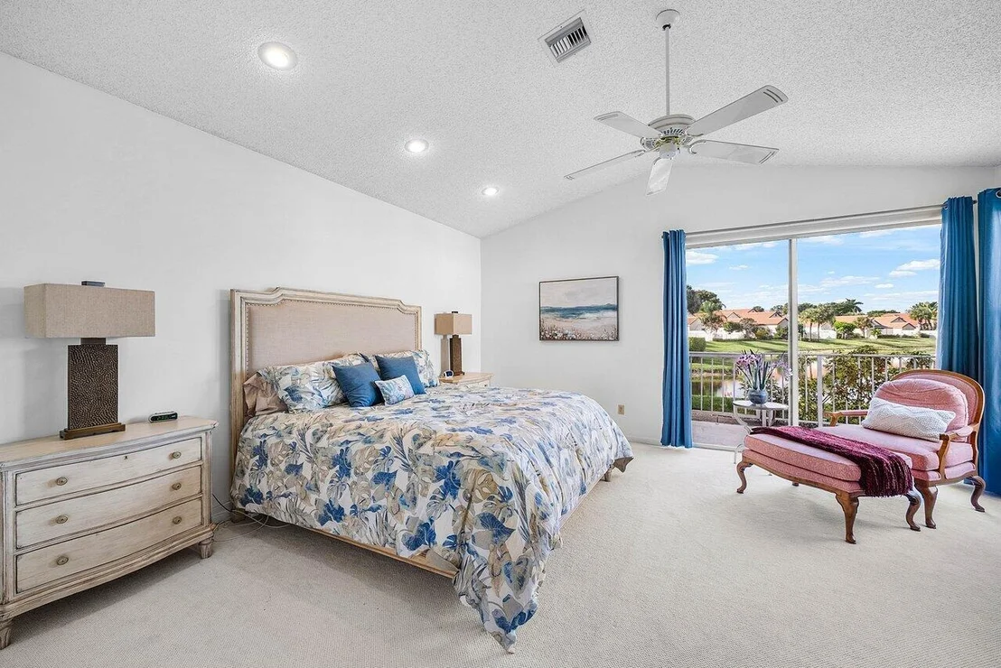 Photo of 7155 Via Palomar