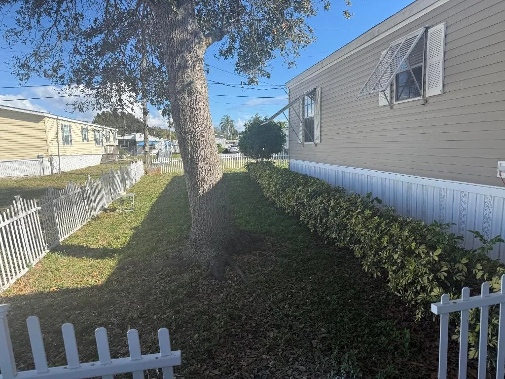 Photo of 8964 Pine Street