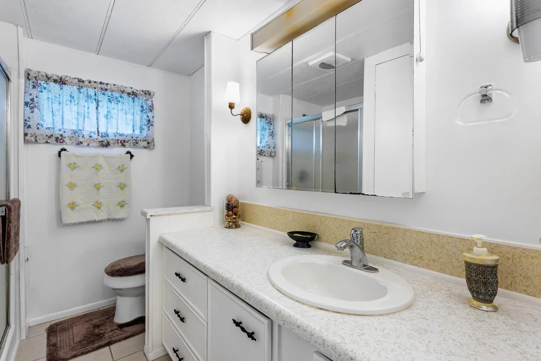 Photo of 56020 Amparo Bay