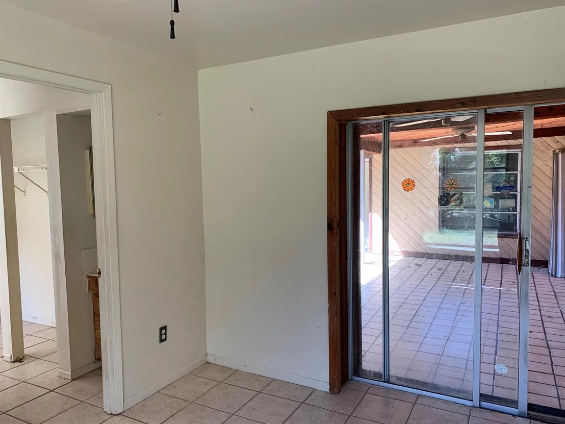 Photo of 1704 Floral Drive