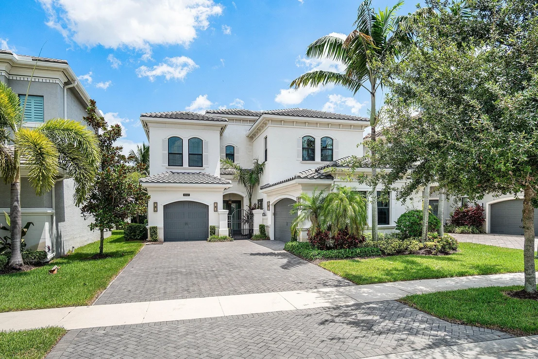 Photo of 9747 Vitrail Lane