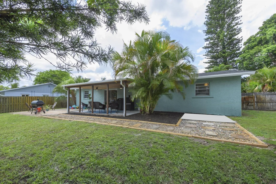 Photo of 1301 SE Sand Dollar Lane