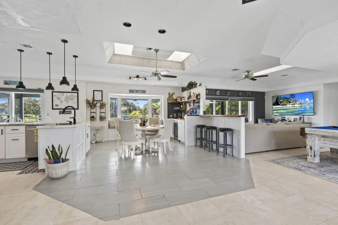 Photo of 118 ELYSIUM Drive