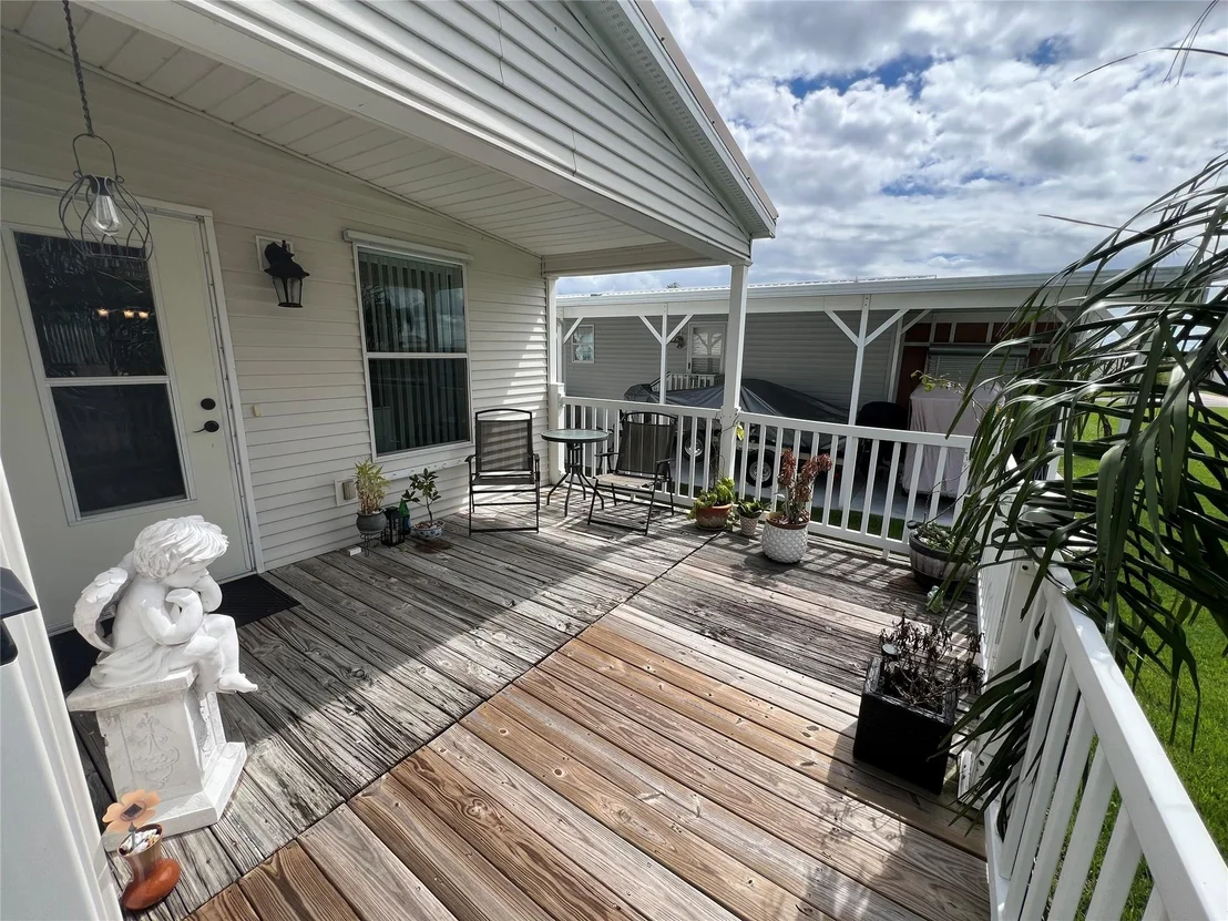 Photo of 4401 SW 10th Way