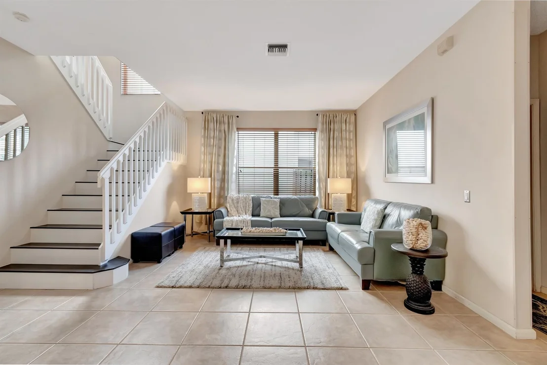 Photo of 7061 Chesapeake Circle