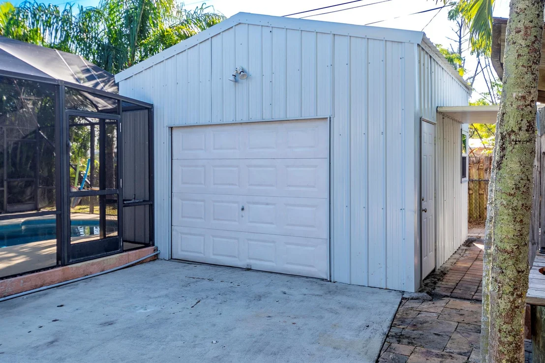 Photo of 3108 SE Iris Street