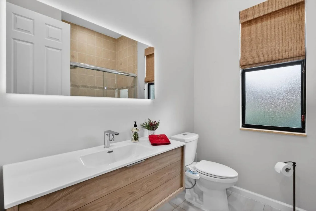 Photo of 16091 Rosecroft Terrace
