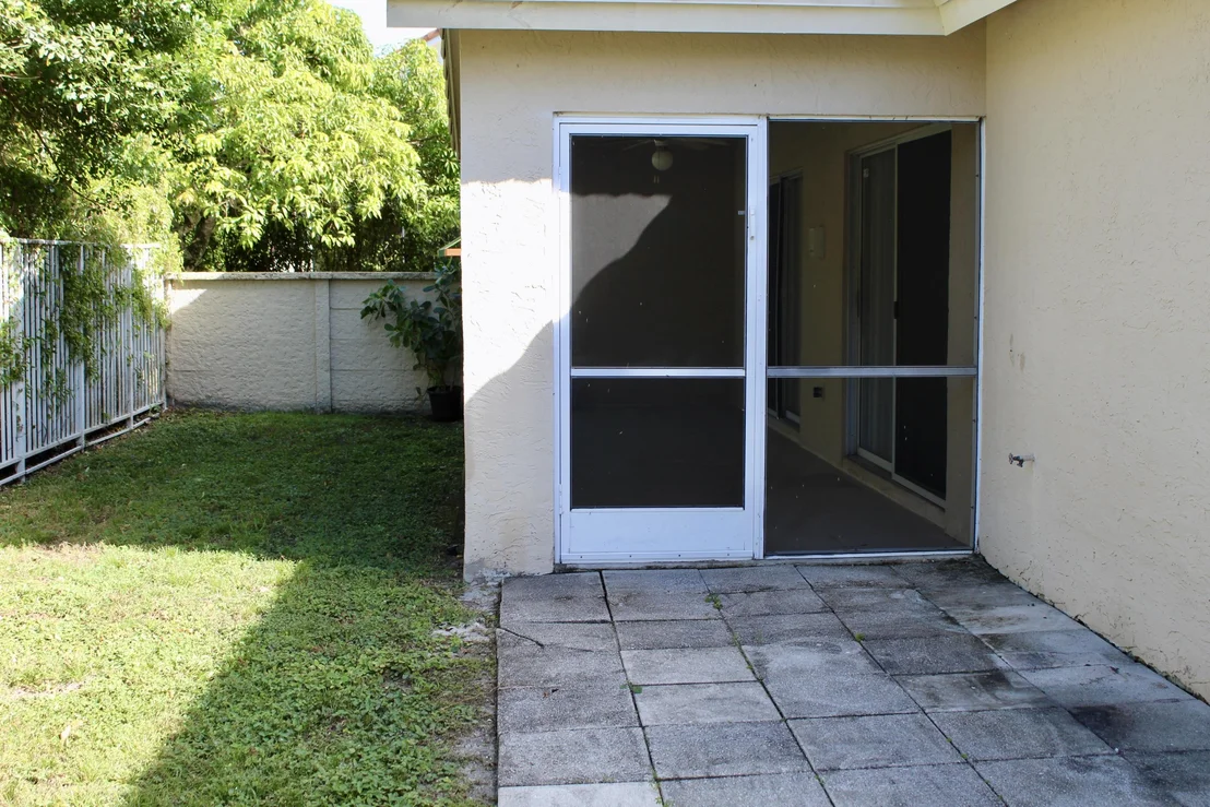 Photo of 18291 Clear Brook Circle