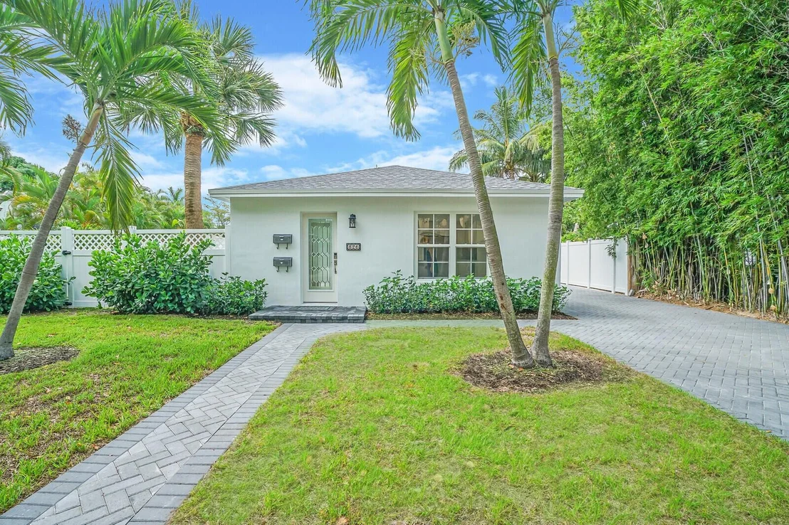 Photo of 826 Sunset Road
