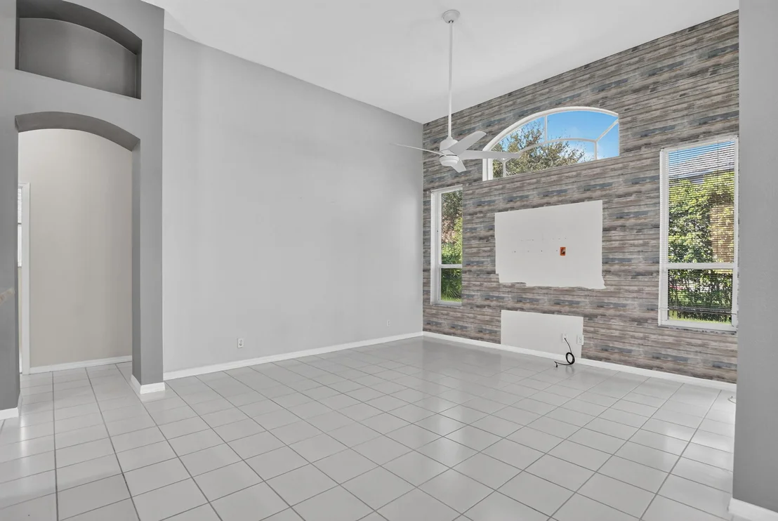 Photo of 10031 Lexington Estates Boulevard