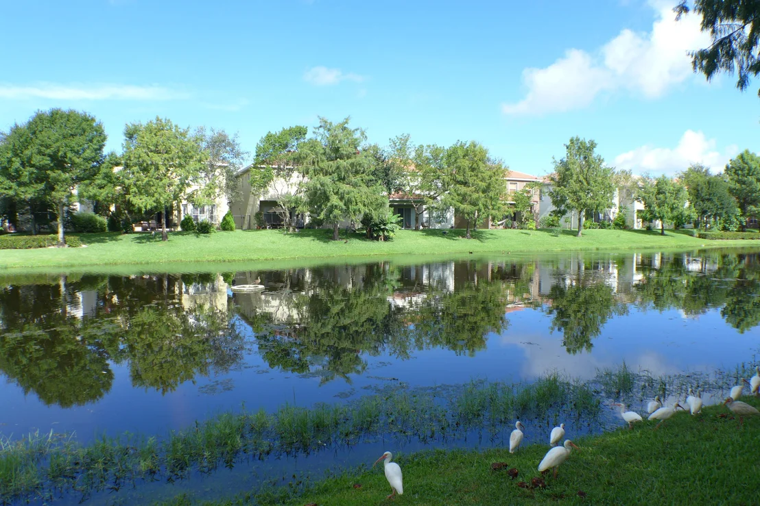 Photo of 1090 Grove Park Circle