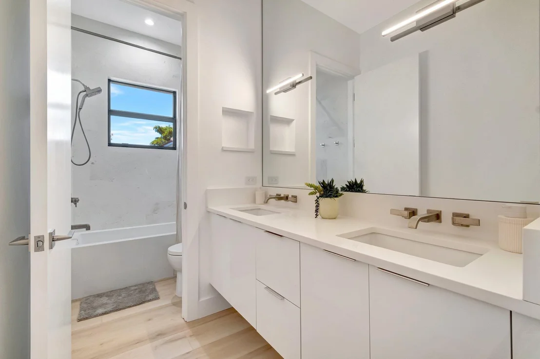 Photo of 311 SE 3rd Street