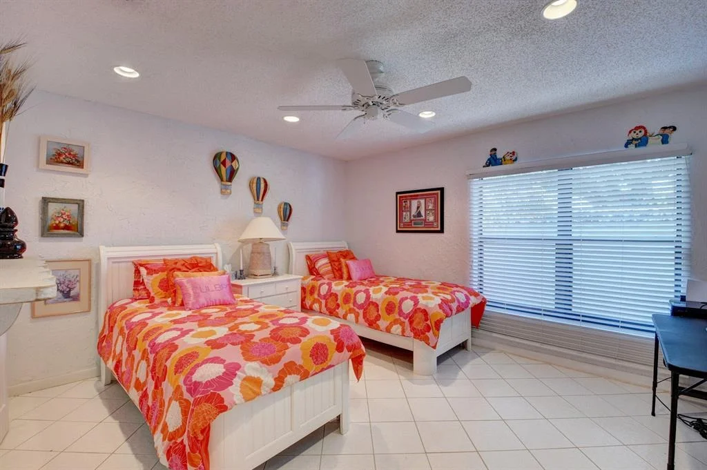 Photo of 4589 White Cedar Lane