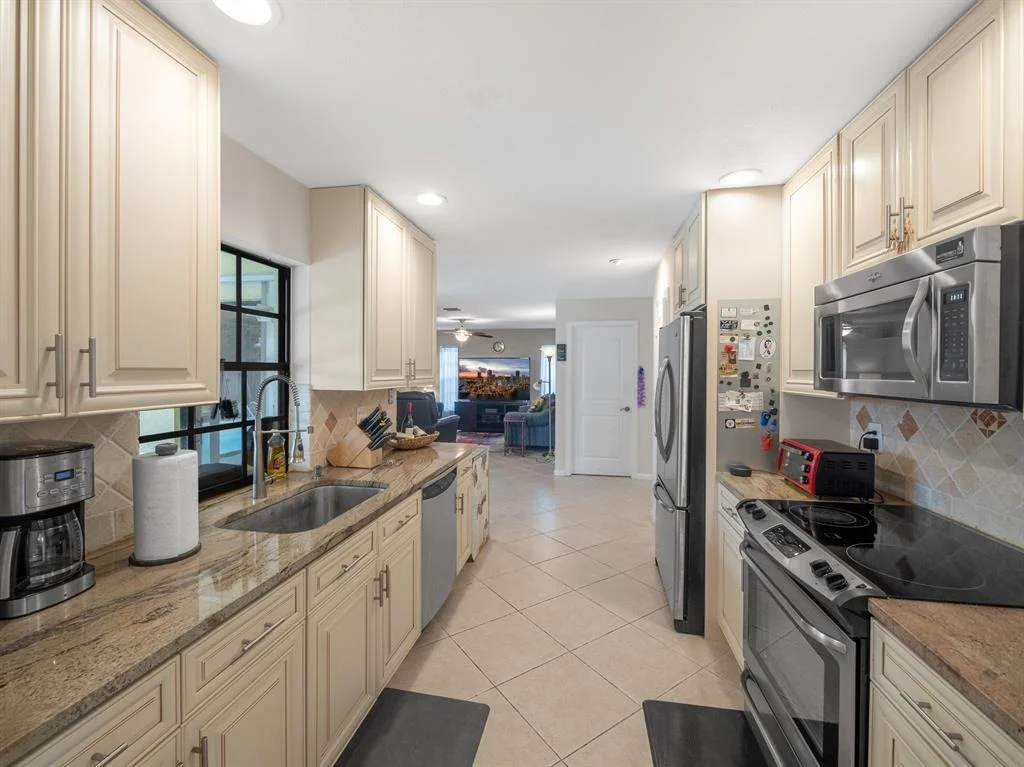 Photo of 3059 Tropical Trail