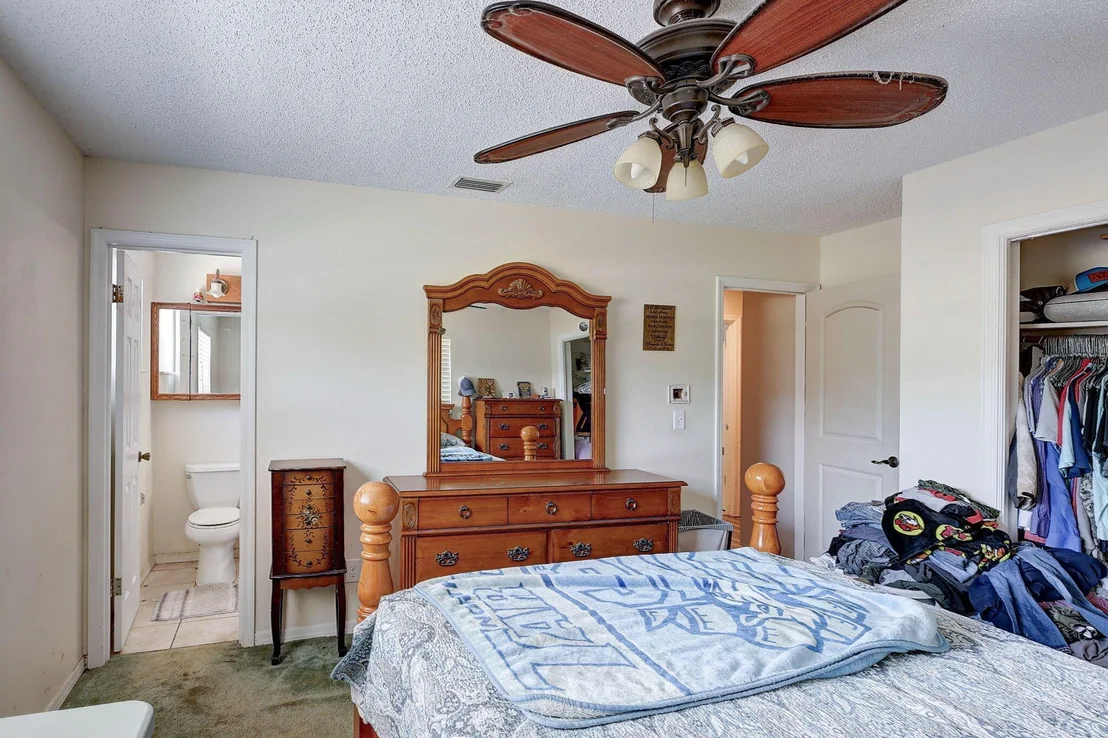 Photo of 6107 Hickory Drive