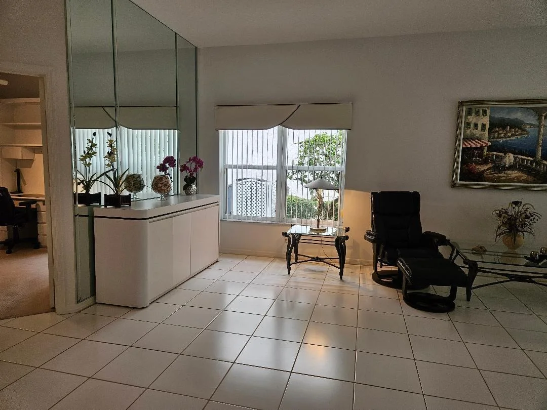 Photo of 7184 SE Seagate Lane