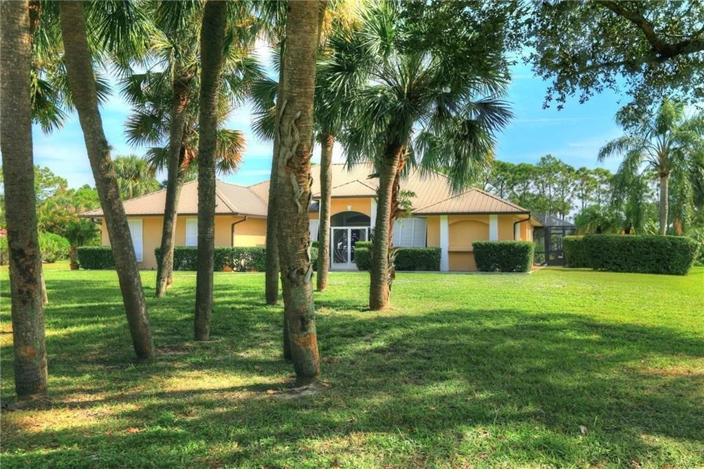 Photo of 114 Harbor Point Drive
