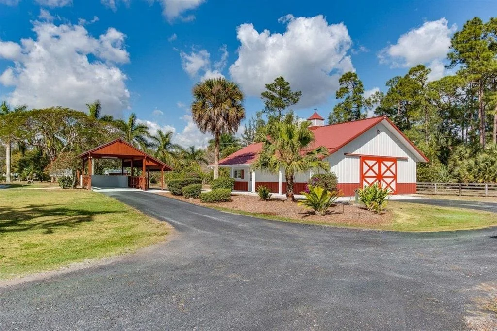 Photo of 841 Quail Road