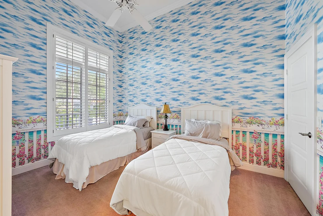 Photo of 4205 SE Centerboard Lane