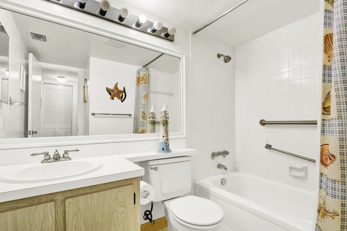Photo of Unit D1 at 338 Knotty Pine Circle