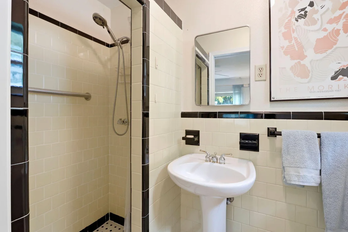 Photo of 907 BOND Way