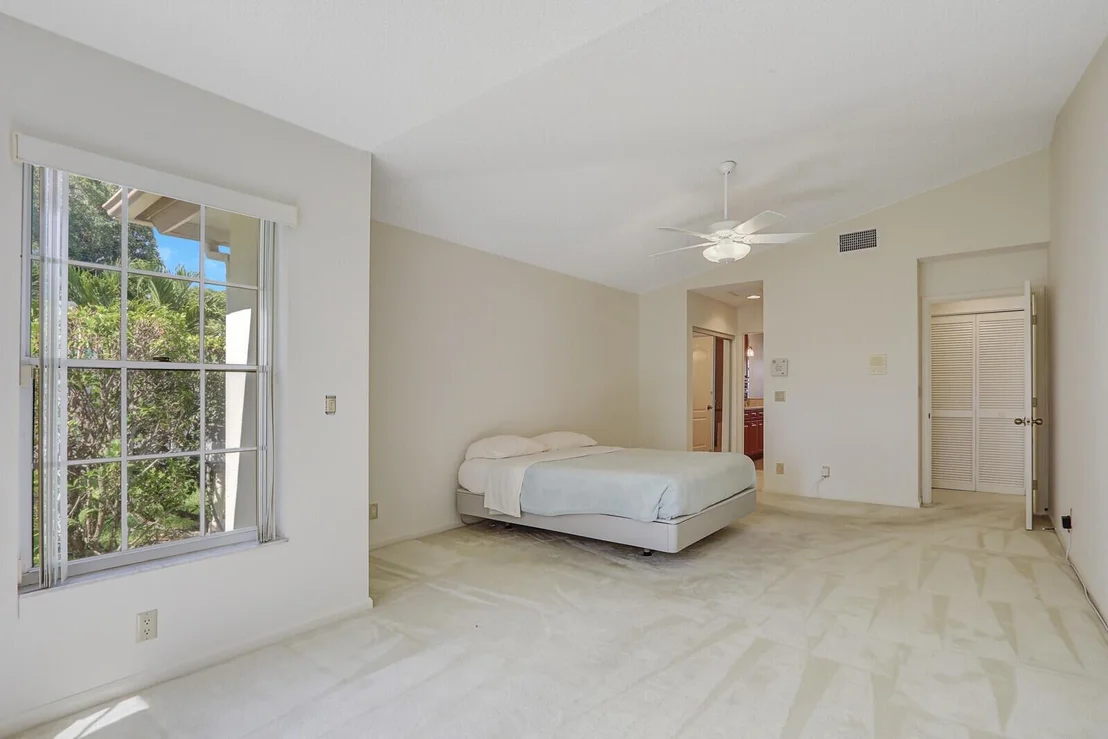 Photo of 135 Eagleton Court