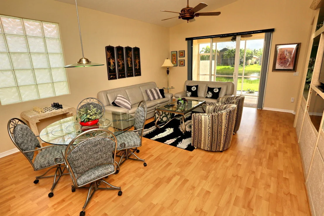 Photo of 8182 Bellafiore Way
