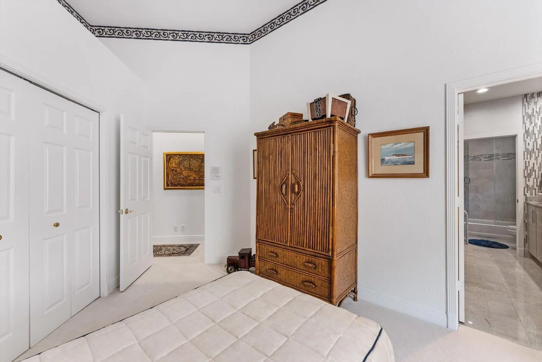 Photo of 6533 Somerset Circle