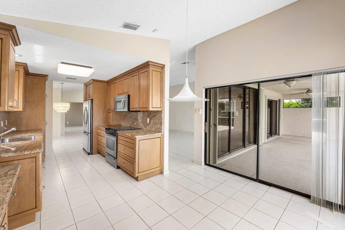 Photo of 10991 HIGHLAND Circle