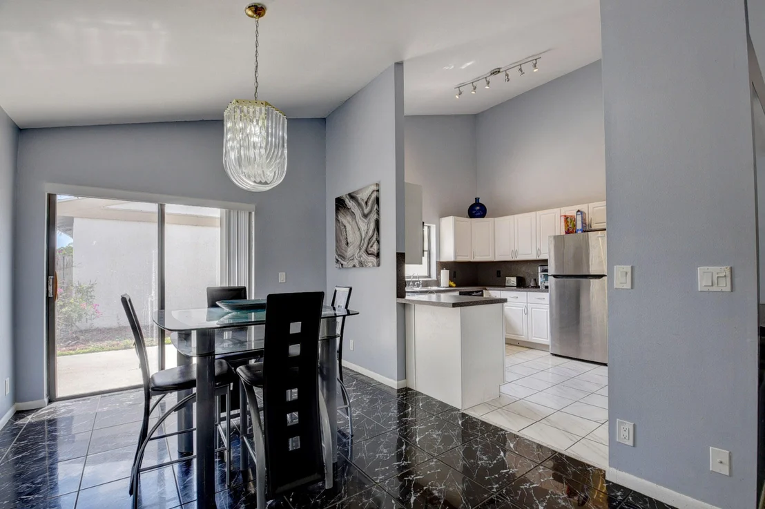 Photo of 82 Baytree Circle