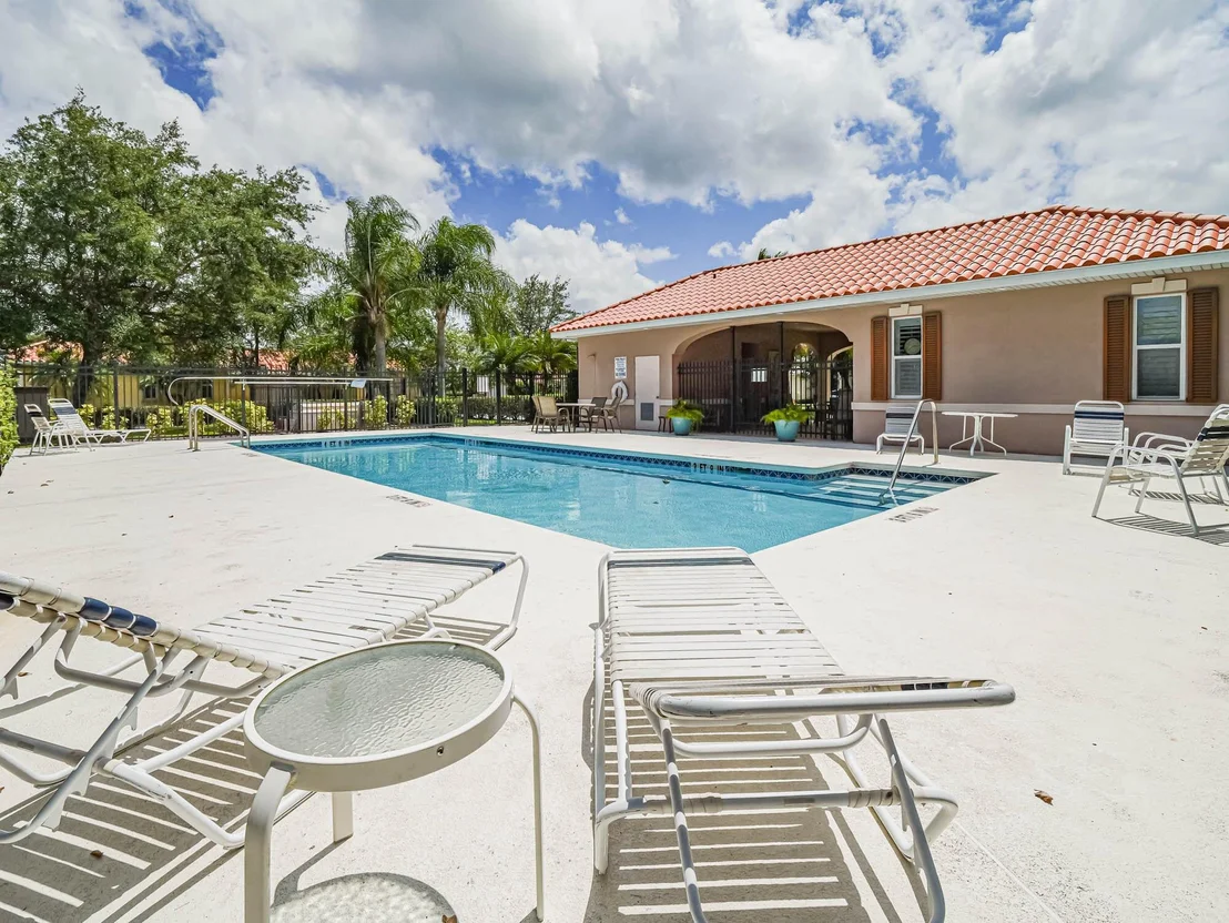 Photo of 5853 Pine Ridge Circle