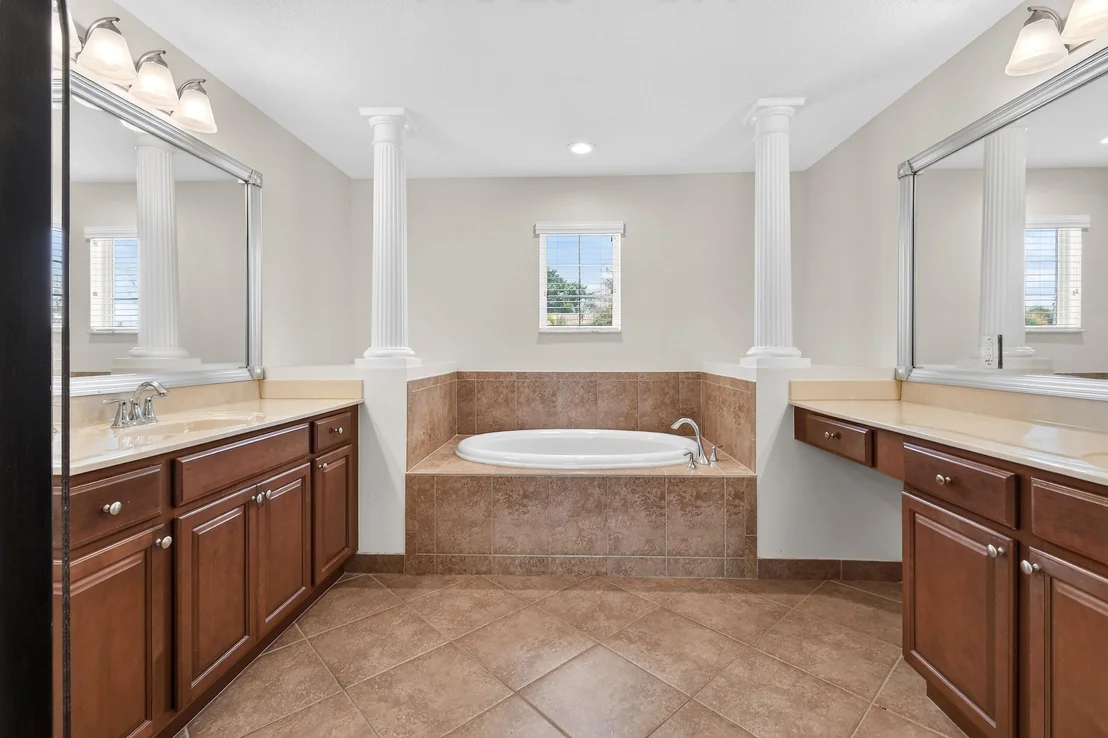 Photo of 10519 Longleaf Lane