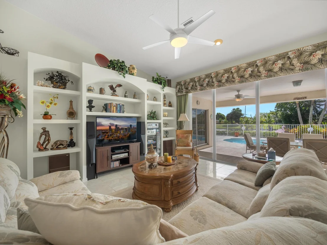 Photo of 106 Pepper Tree Crescent