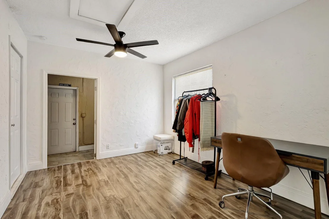 Photo of 2543 Dolphin Drive