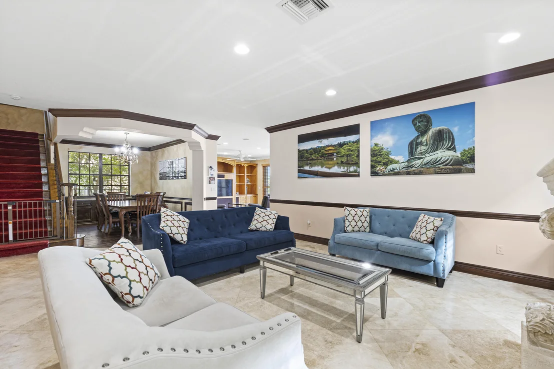 Photo of 9041 Alexandra Circle