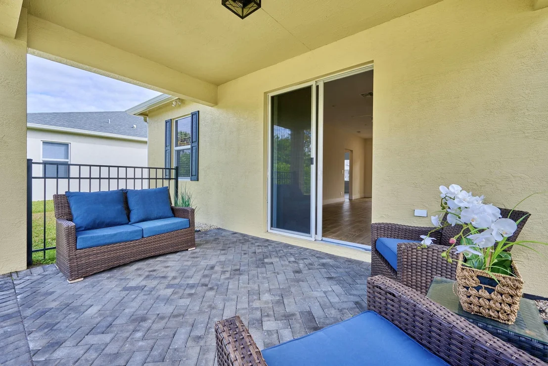 Photo of 2037 Bridgehampton Terrace