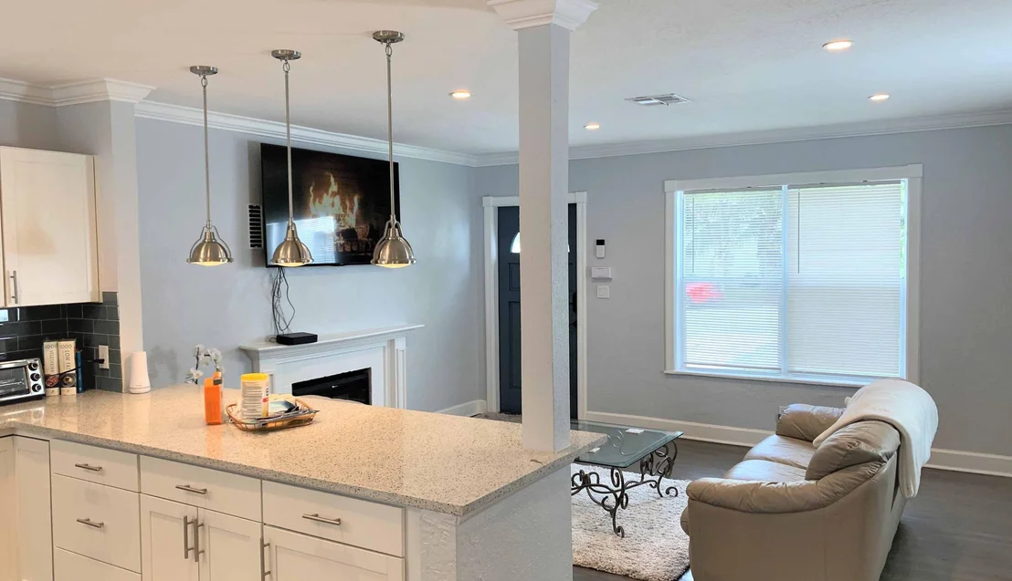 Photo of 918 Upland Road