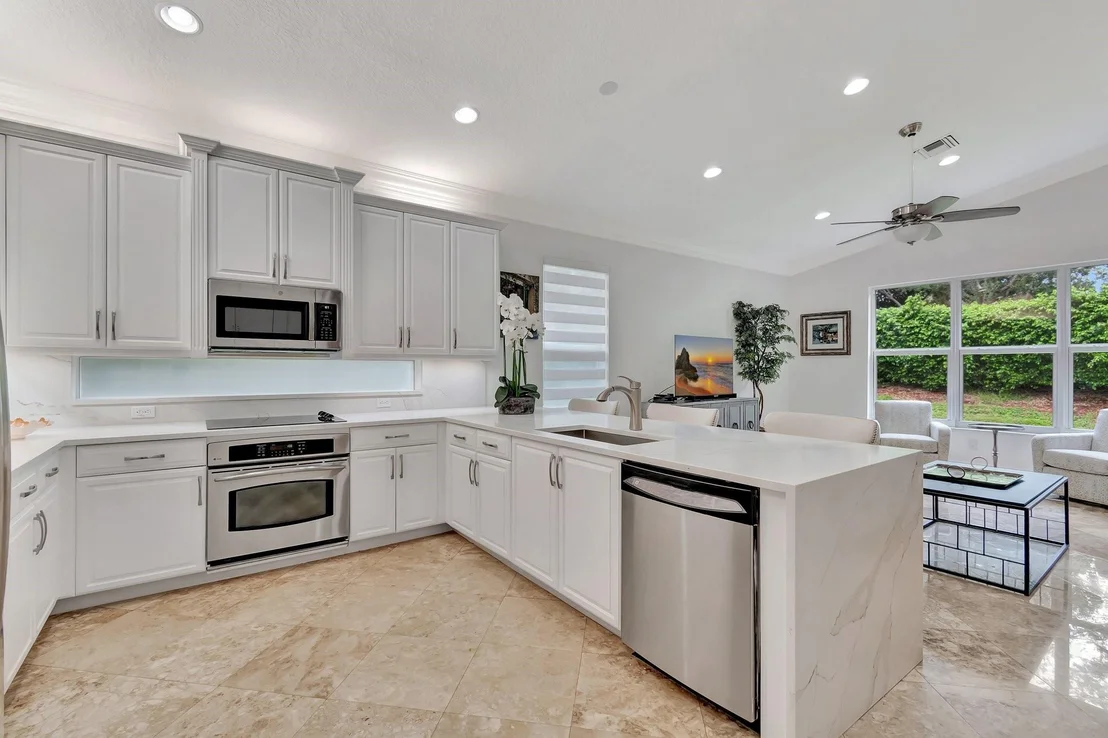 Photo of 6982 Springville Cove