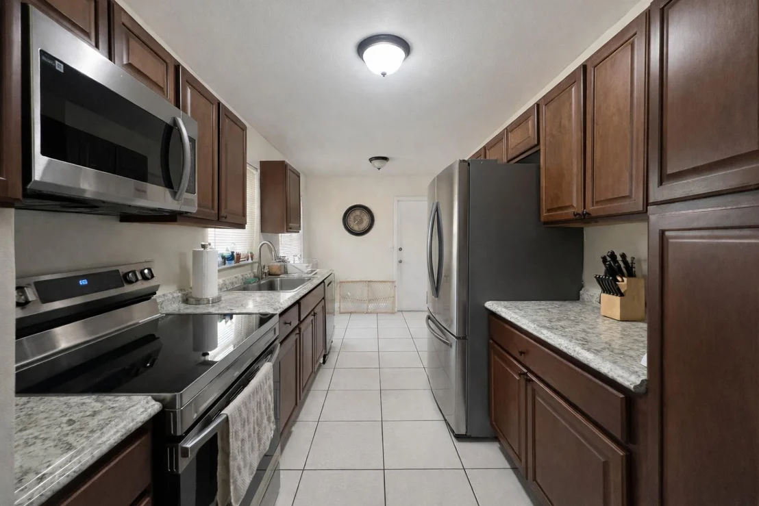 Photo of 7203 Pine Manor Drive