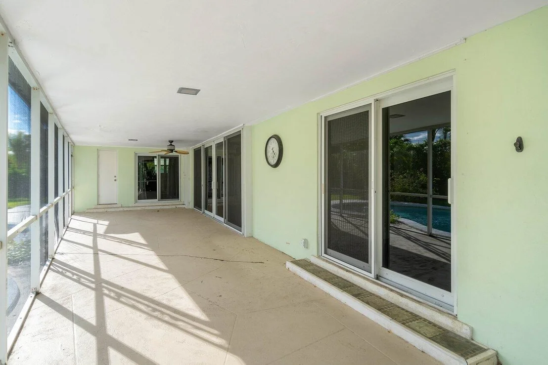 Photo of 1241 Emerald Drive