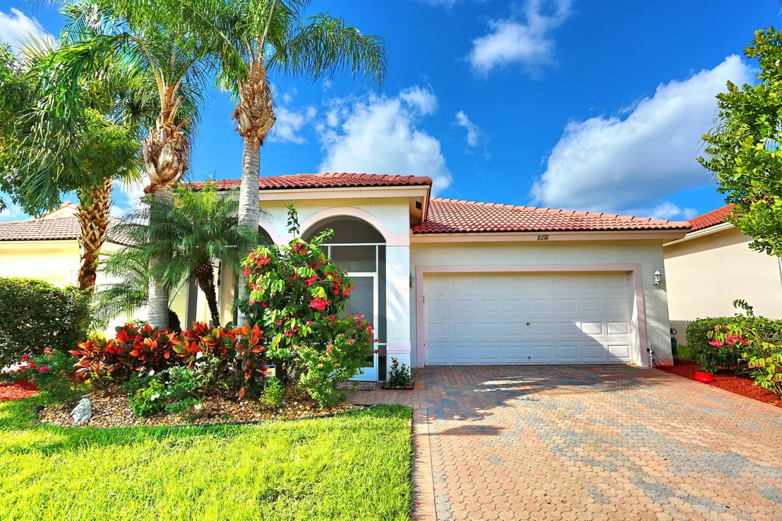 Photo of 8218 Bellafiore Way