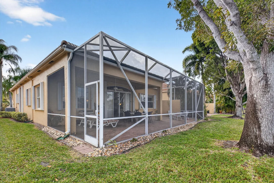 Photo of 7063 Demedici Circle