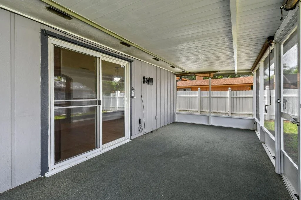Photo of 5501 Palm Drive