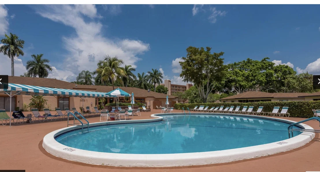 Photo of Unit 708 at 14575 Bonaire Boulevard