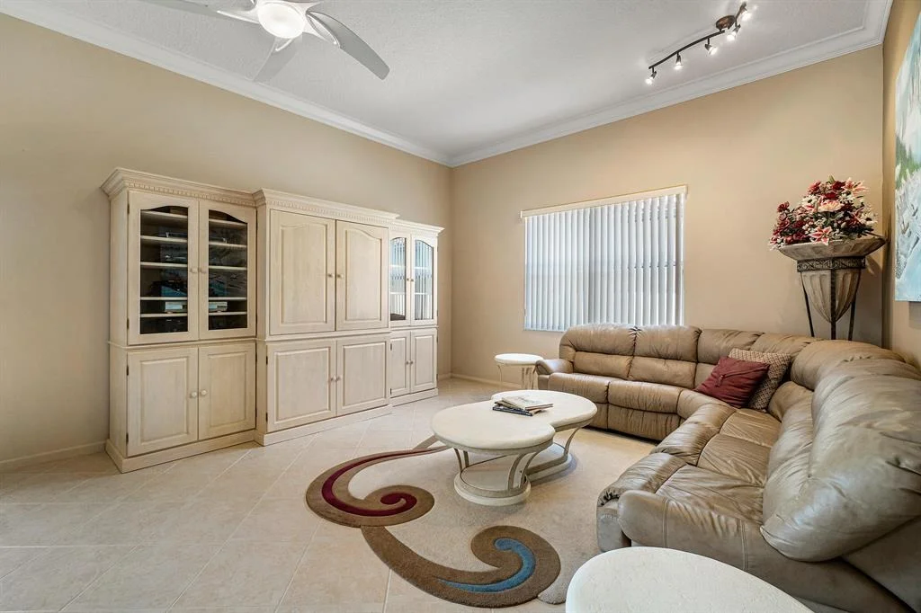 Photo of 6639 Catania Drive