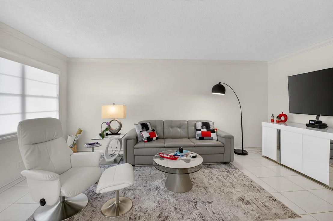 Photo of Unit 3085 at 3085 E Exeter E