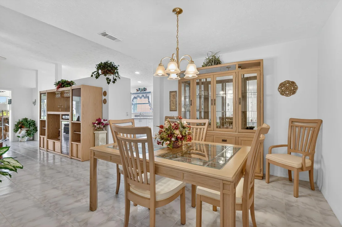 Photo of 5936 Alexandria Circle